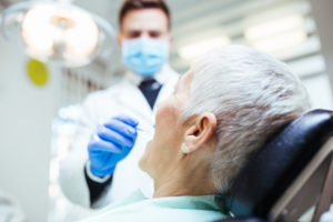 Nach der Demenzdiagnose nicht auf den Zahnarztbesuch verzichten