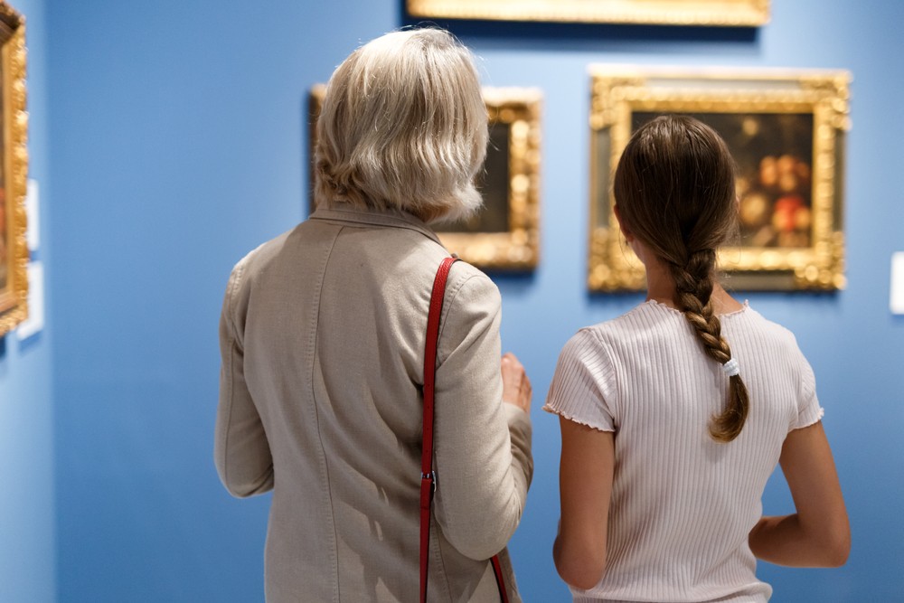 Kunstgemälde, Skulpturen und Farben inspirieren, regen zum Nachdenken an und sind mit Erinnerungen verbunden.