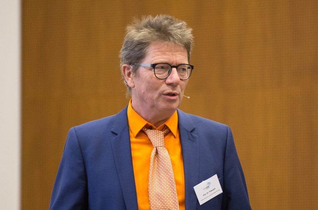 Prof. Dr. Hans-Ulrich Prokosch, Leiter des Lehrstuhls für medizinische Informatik